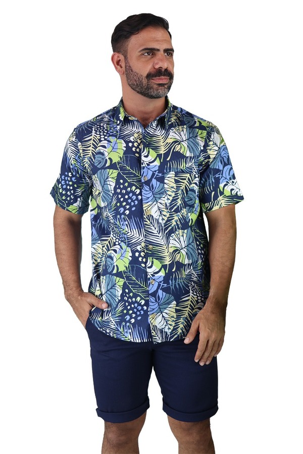 Camisa Manga Corta Azul Marino Con Hojas Verdes Slim Fit Para Hombre
